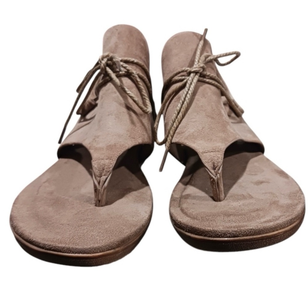 Pierre Dumas Women's Thong Sandals - Picture 5 of 10